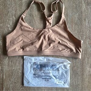 NWOT SKIMS Fits Everybody Racerback Bralette